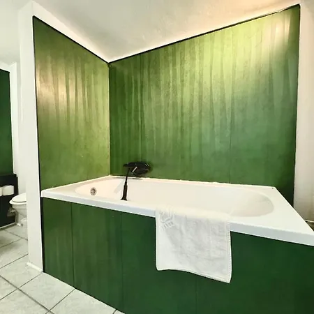 Dotyk - Monte Cassino- Kameralne Poddasze * Sopot