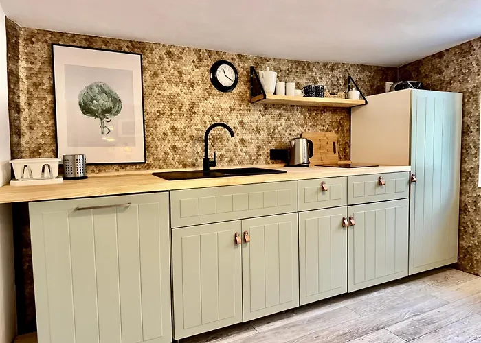 Dotyk - Monte Cassino- Kameralne Poddasze Apartamento *